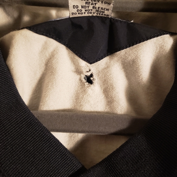 V neck Pull over windbreaker - Picture 3 of 10